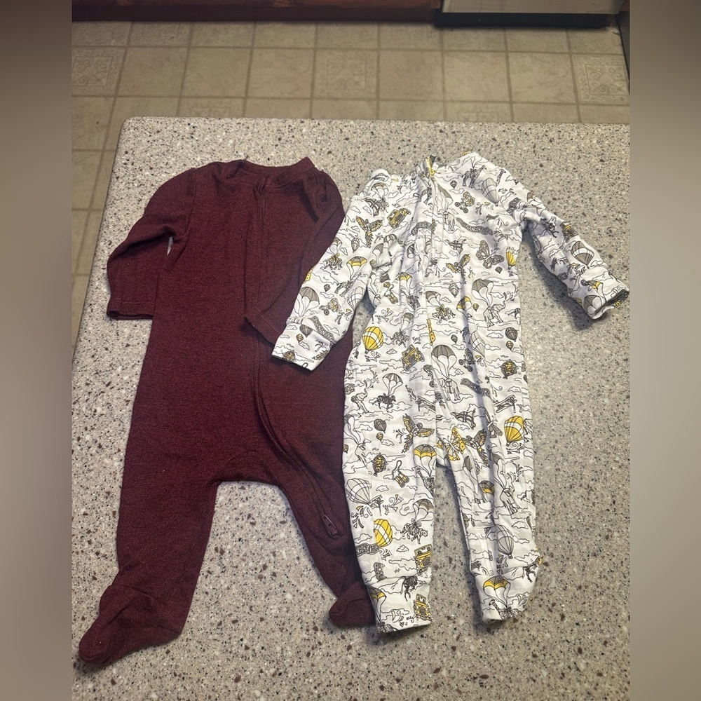 3-6 Month Sleepers Banana Republic and Old Navy